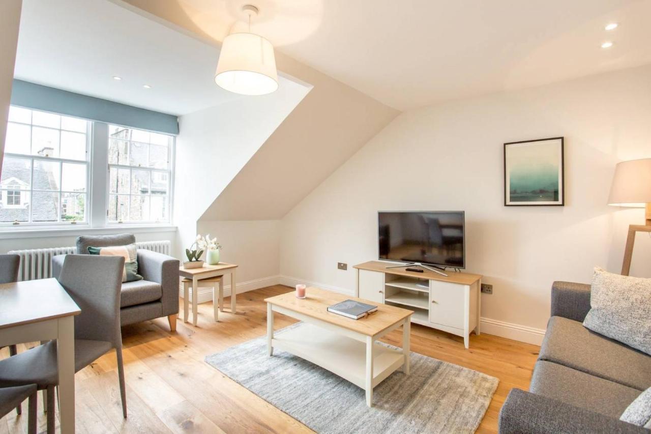 Altido Quiet City Centre Spacious Apartment エディンバラ エクステリア 写真